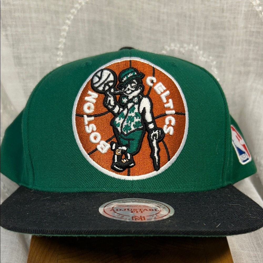 Vintage Boston Celtics authentic basketball baseball trucker cap hat